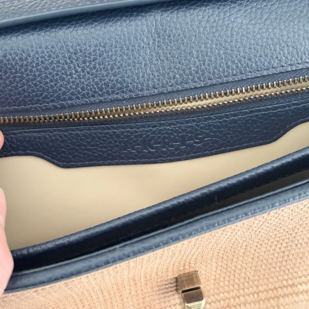 Akris Anouk Small Day Raffia Shoulder Bag - Image 7