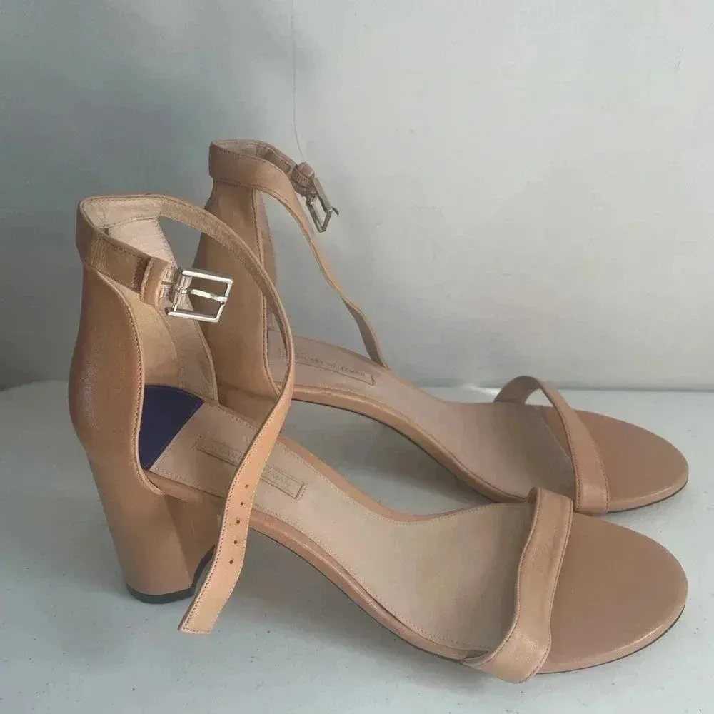 Stuart Weitzman Nearly nude Sandal Block Heel Strappy Heels Like New‎ Size 12 - Image 4