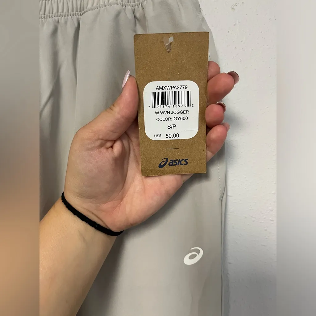 New Women’s Asics Joggers Size small - Image 2