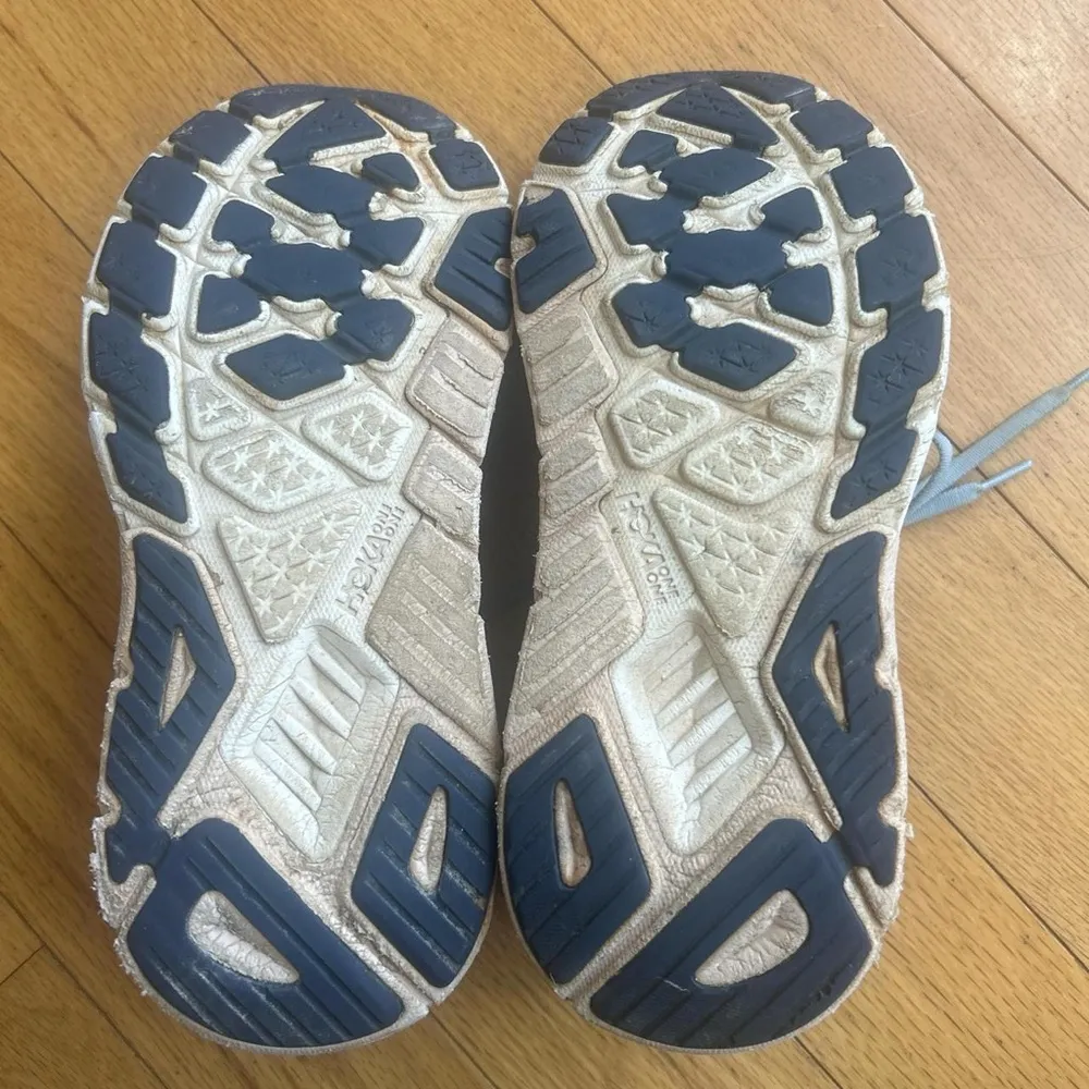 One One Women’s Arahi 5 Running Shoes Blue fog/ provincial size 8 - Image 6