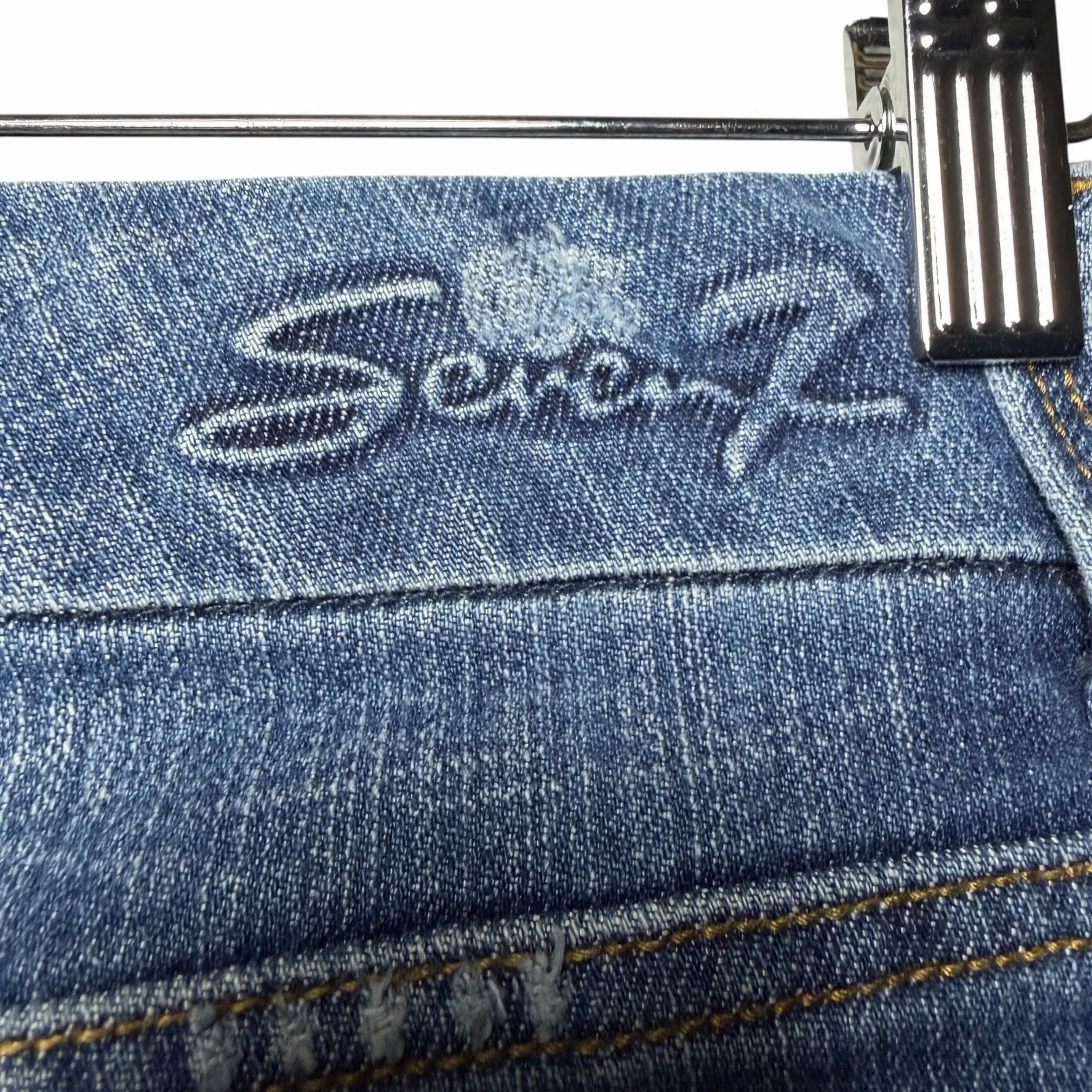 Seven7 Jeans Women's 8 Bootcut Medium Wash Stretch Denim Distressed Retro Y2K - Image 7