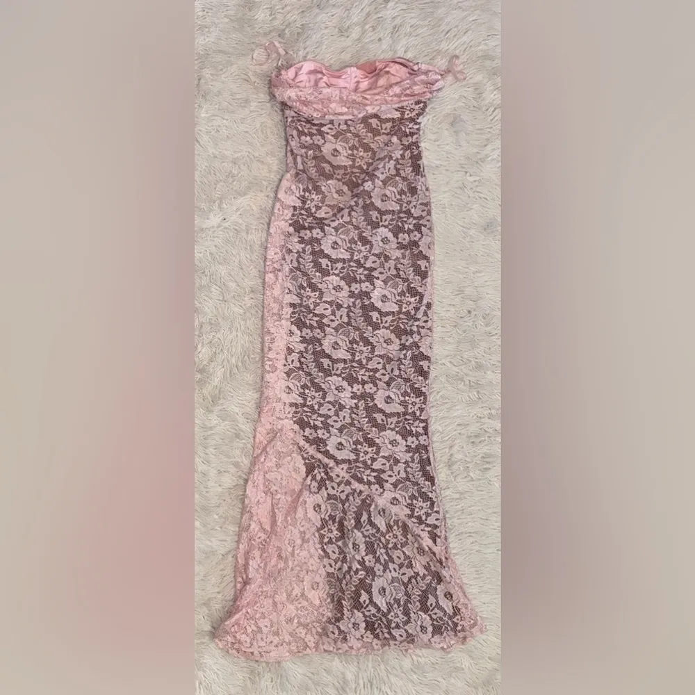 NWOT HOUSE OF CB Azzurra Rose Pink Lace Godet Gown Sz S - Image 5