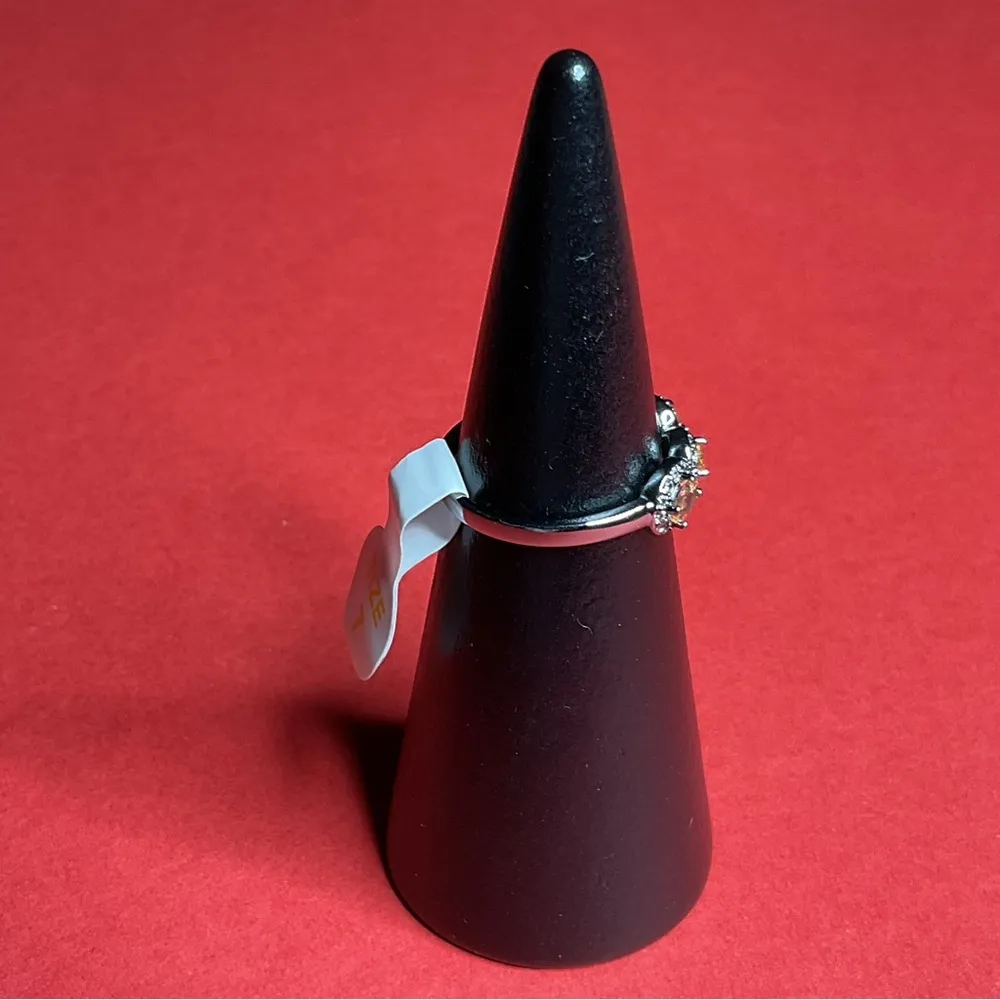 Bomb Party RBP6571 “Simple Kindness” Cubic Zirconia on Hematite Size 7 Ring NWT Silver - Image 2