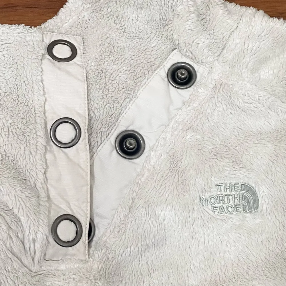 THE NORTH FACE Cream/Light Gray Snap Neck Fleece Pullover Sweater Size L - Image 5