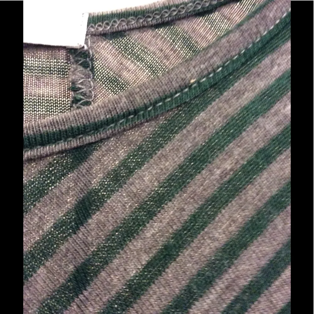 Cute Sleeveless Top by Mystree Size Small - Image 3