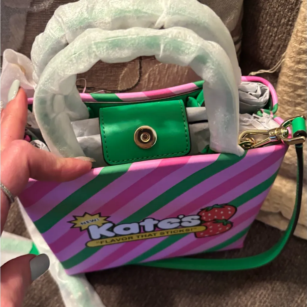 2025🔥AUTHENTIC KATE SPADE Leather "Candy" magnetic top closure satchel/Crossbody - Image 5