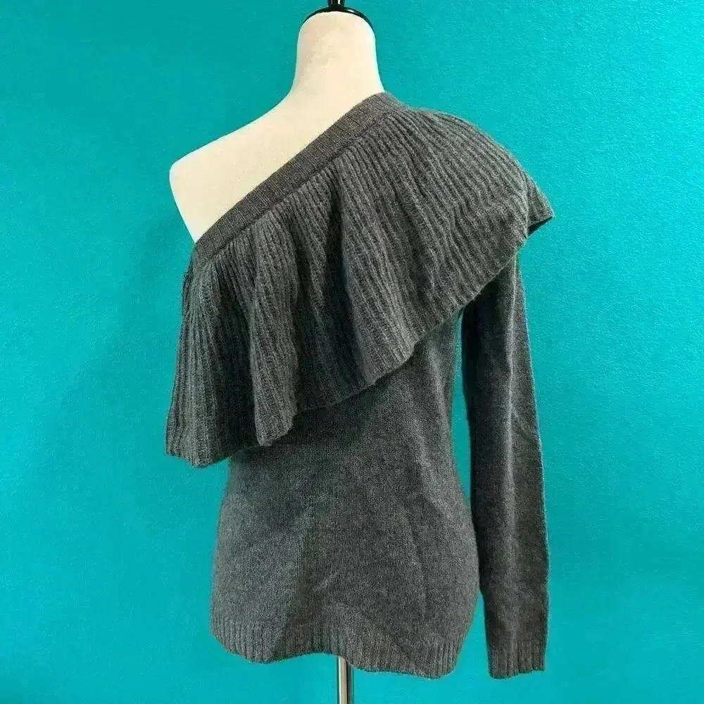 AQUA CASHMERE Gray One Shoulder Ruffled Pullover Sweater Size S - Image 4