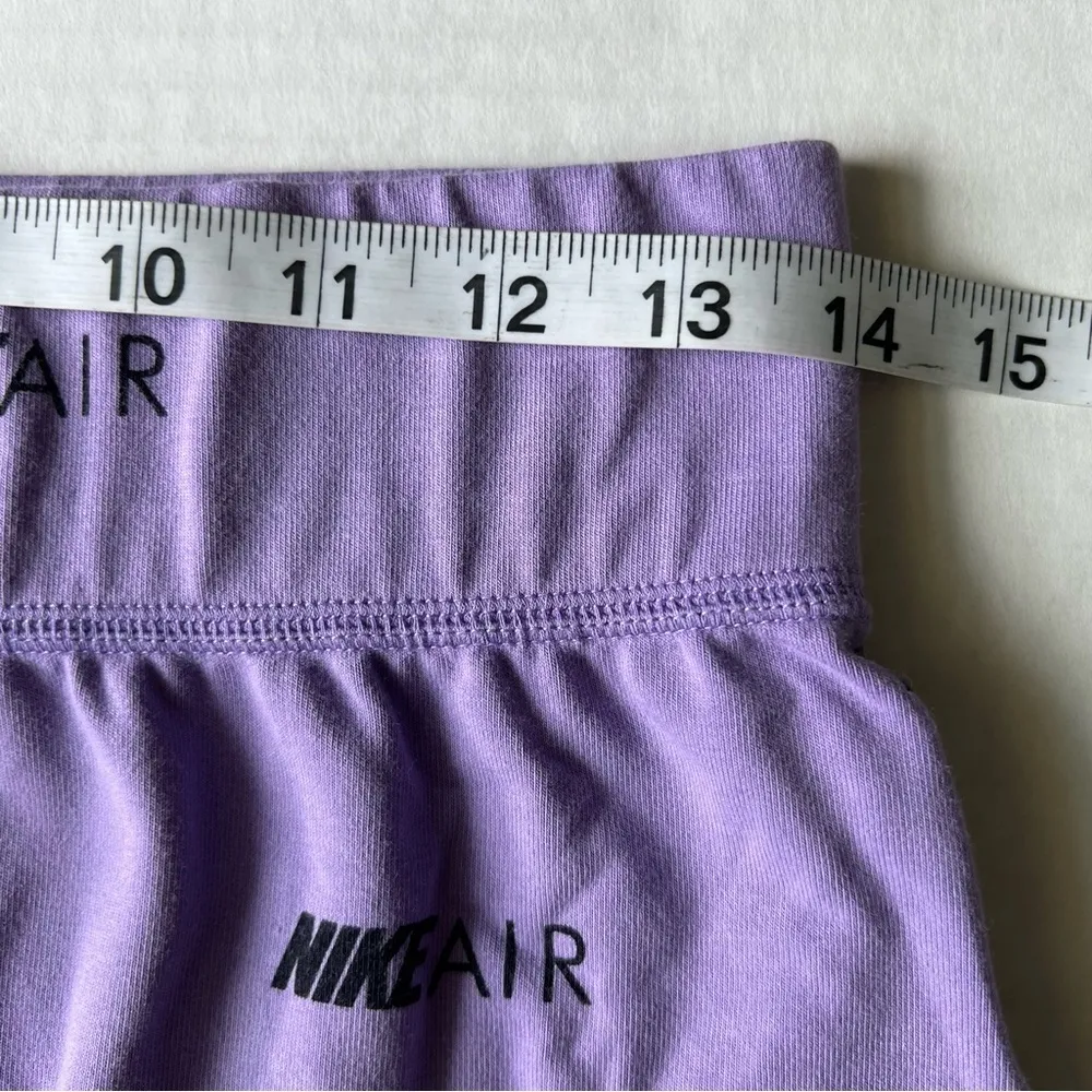 Nike air slim fit all over print athletic shorts Purple black medium high rise - Image 9
