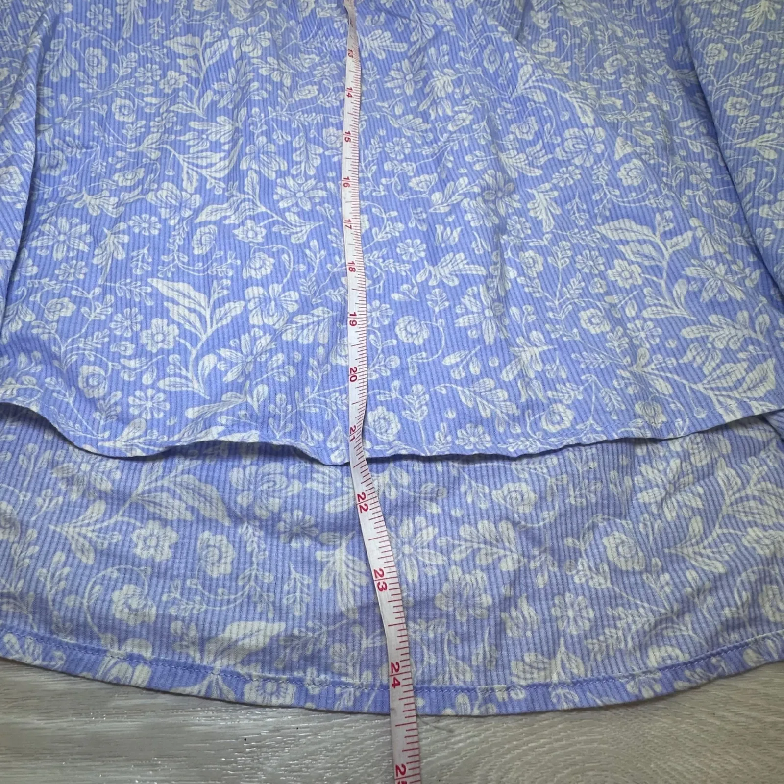 J.Crew Lavender Floral Ruffle Popover Blouse Soft Autumn Cottagecore Fall medium - Image 5