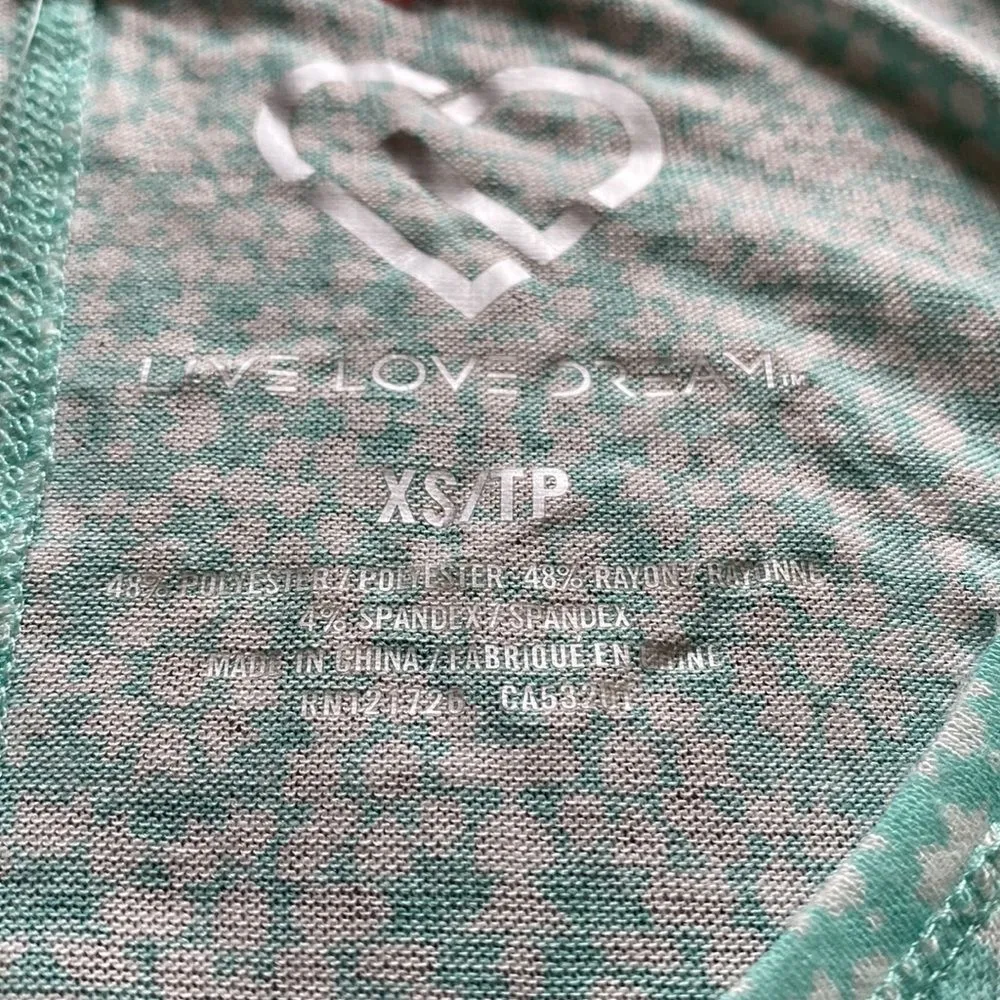 Live Love Dream Sleepwear Top SIZE XS - Image 4