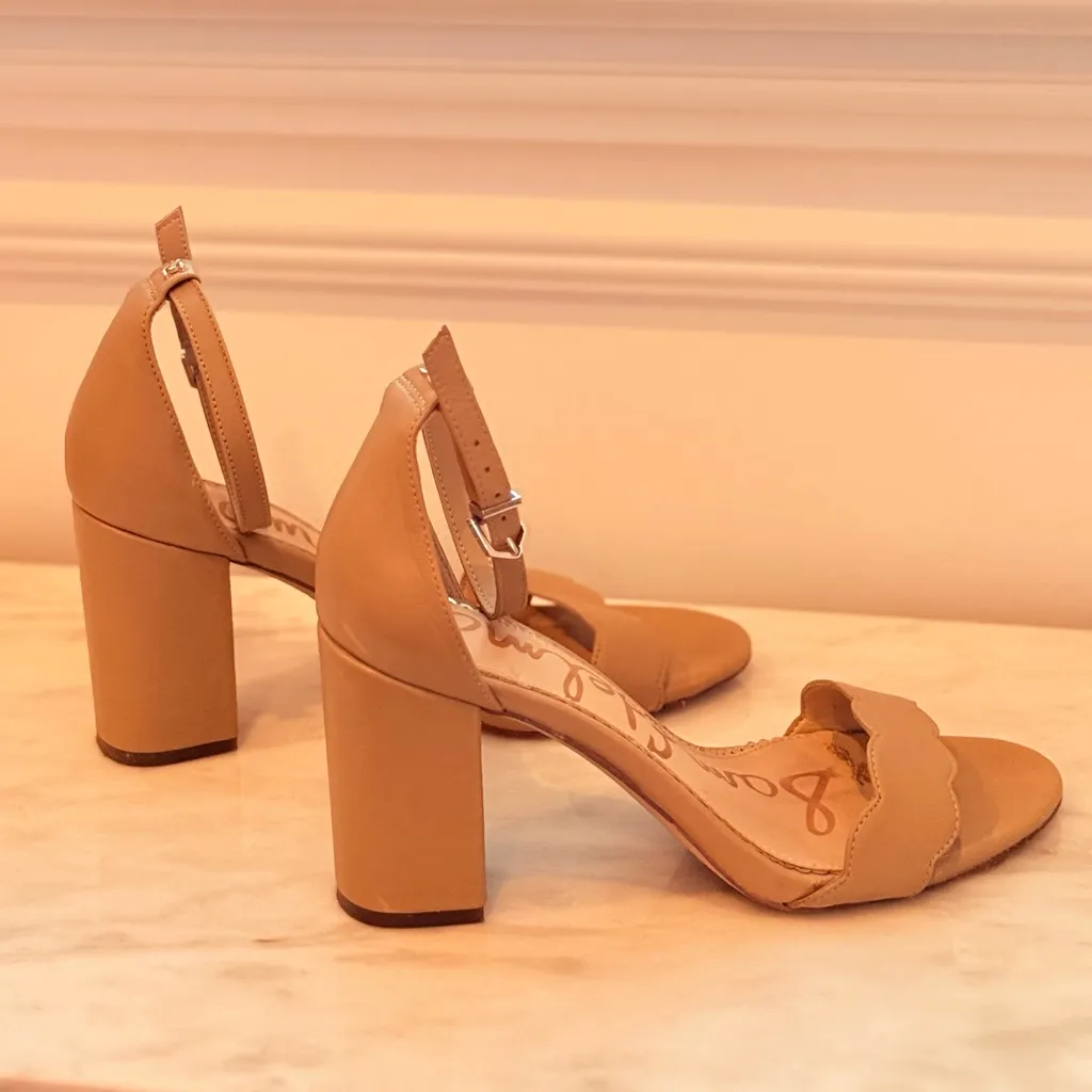 Sam Edelman Odila Ankle Strap Sandal Heel in Golden Caramel Suede 6.5 - Image 3