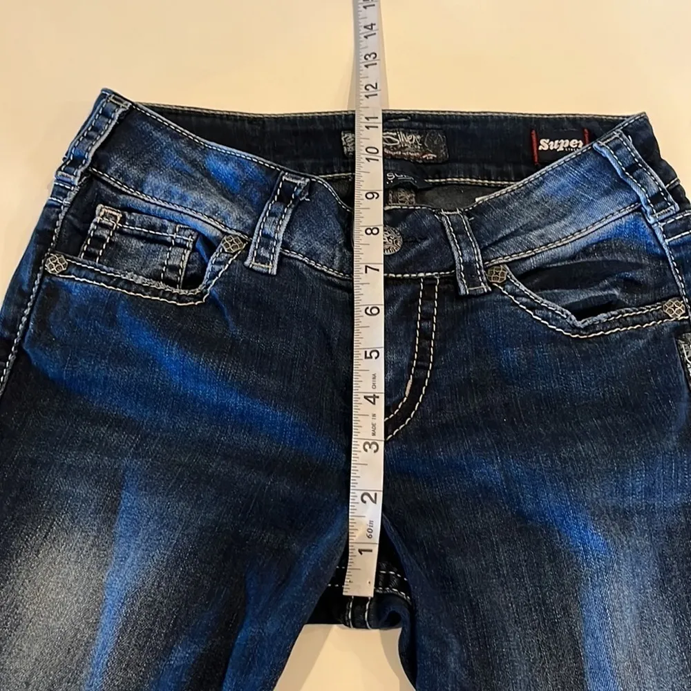 Silver Jeans Suki Mid Capri Size 27 - Image 5