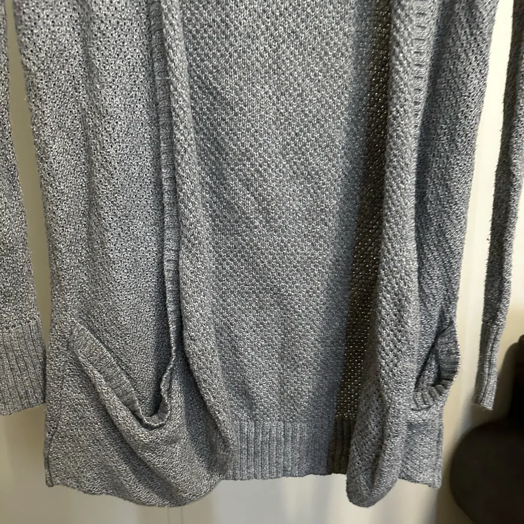 American Eagle Gray Knit Longsleeve Open Front Hooded Cardigan size XS - Image 2