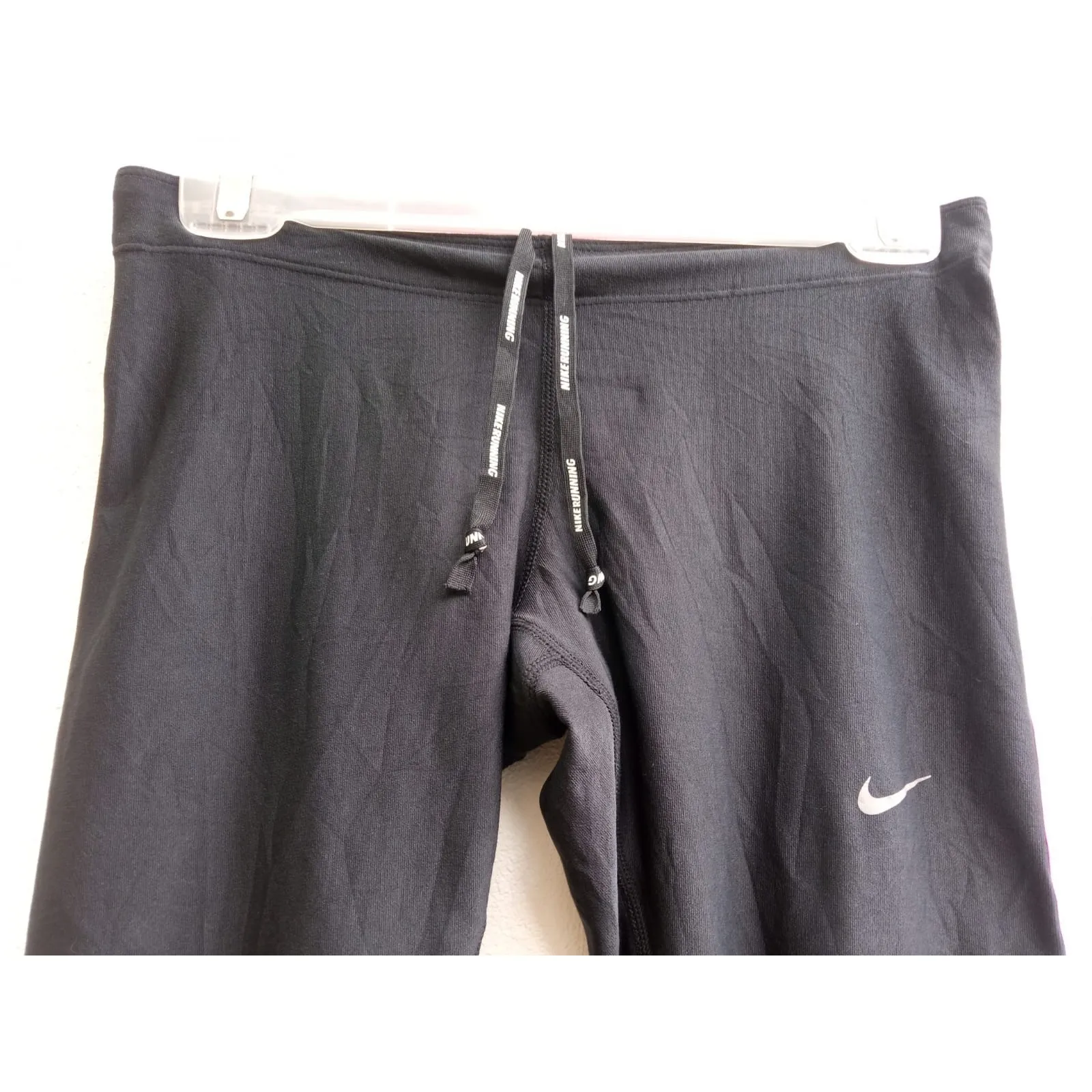 Nike Dri-Fit Women’s Capri Leggings Black Pink Size Small - Image 3