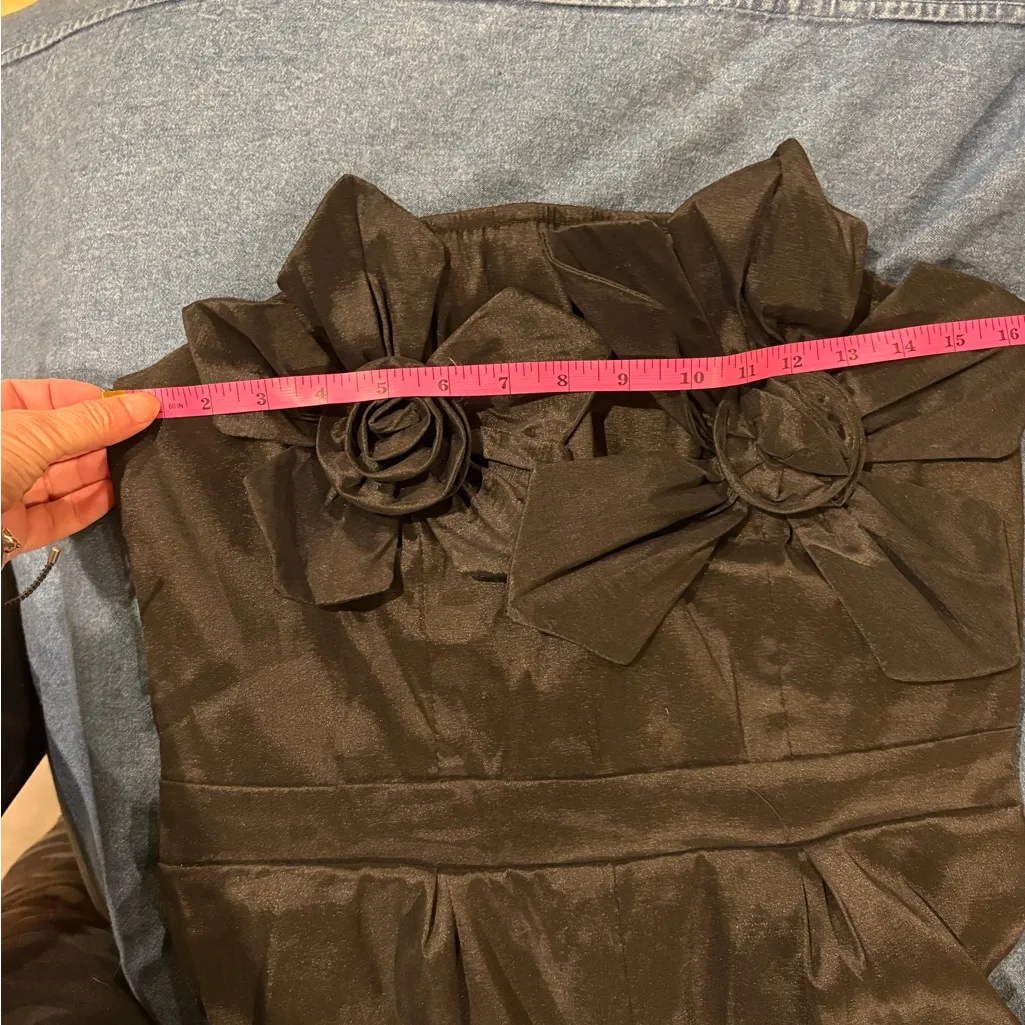 SHEIN  artsy unique 3-D flowers strapless jumpsuit black sz L - Image 5