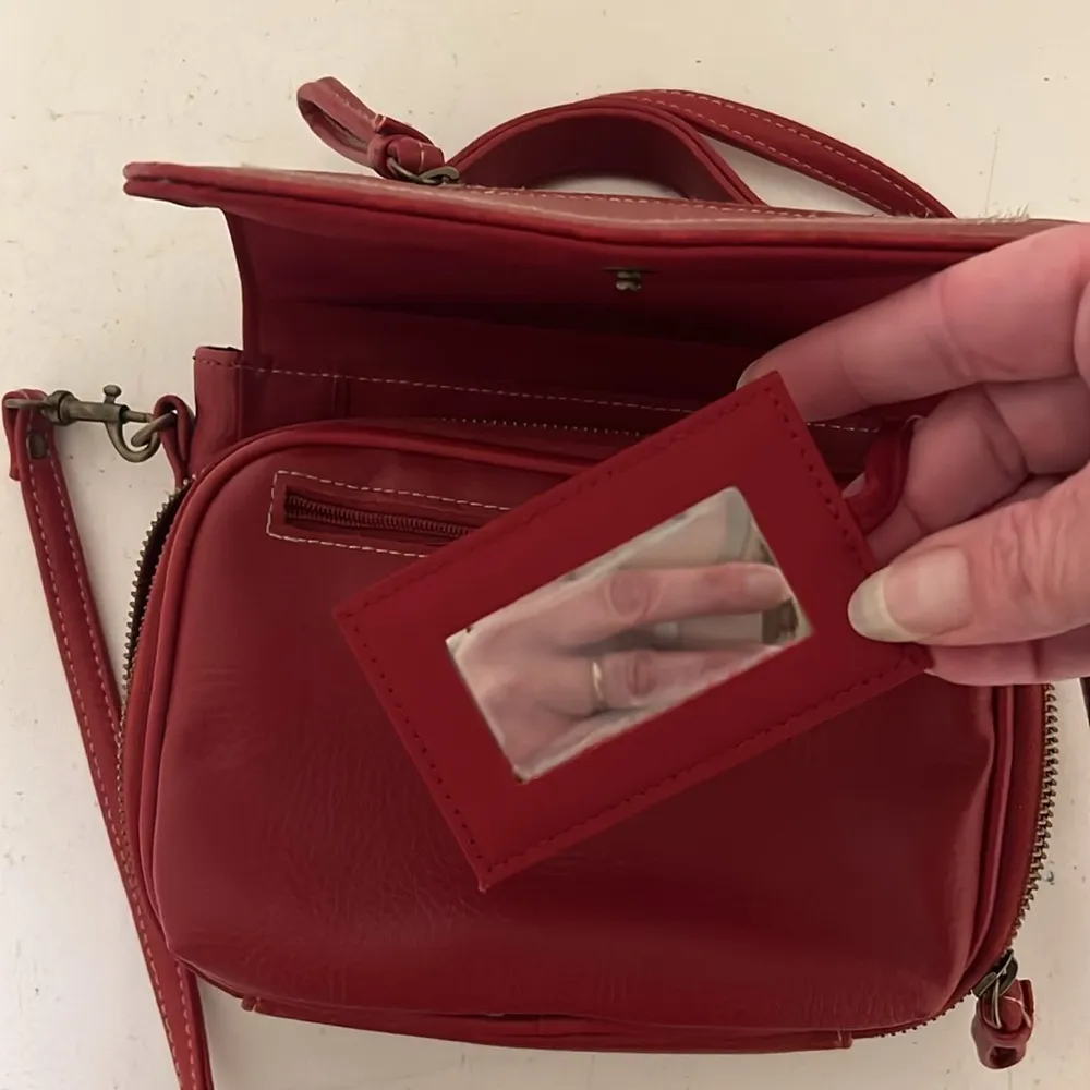 Buxton Red Crossbody Purse - Image 3