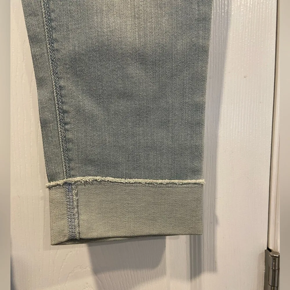 NWOT J. Jill Denim Size 2P Authentic Fit Light Wash Cuffed Cropped Stretch Jeans Blue - Image 6