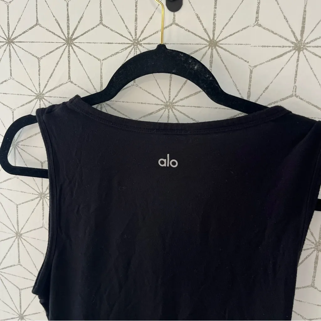Alo Yoga Cover Tank Black - Image 7
