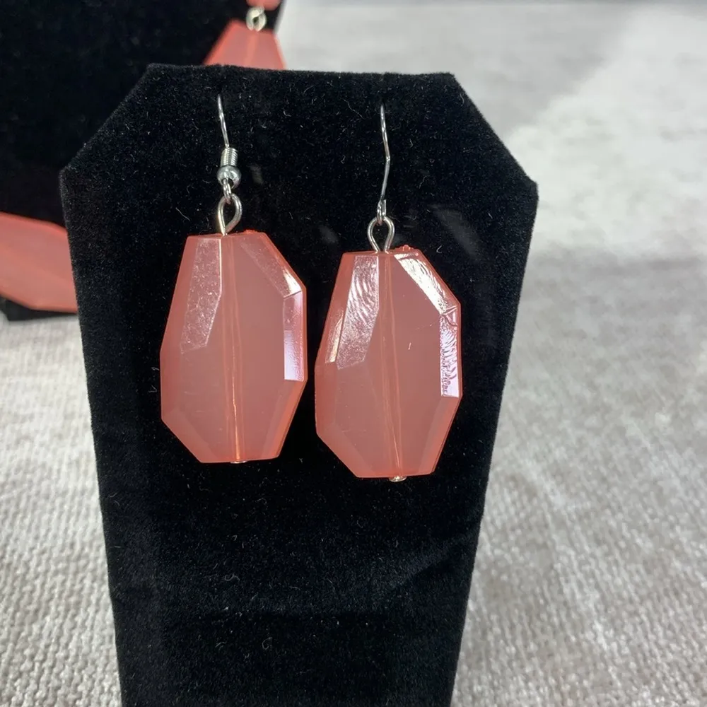 Salmon Pink Chunky Statement Earrings and Necklace Set - Image 2