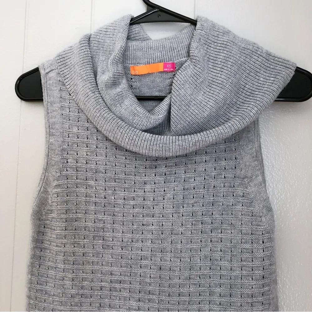 Cowl Neck Sleeveless Sweater Top Turtleneck Blouse XS Wool Blend Women’s - Image 4
