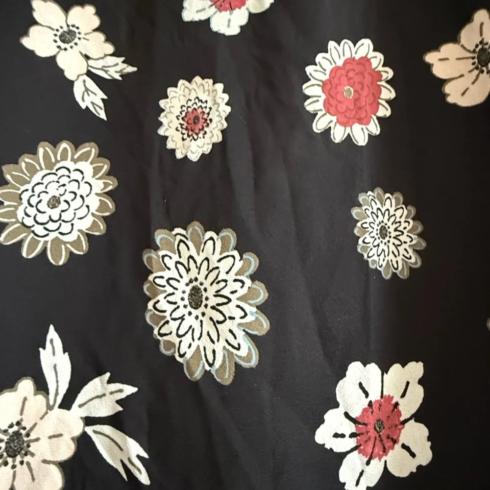 LOFT Black and White Boxy Blouse with Mandarin Collar - Image 4