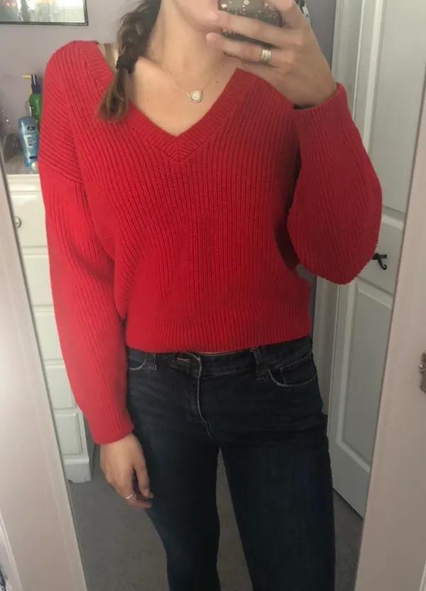 Thrifted Red Cropped Sweater Size M - Image 2