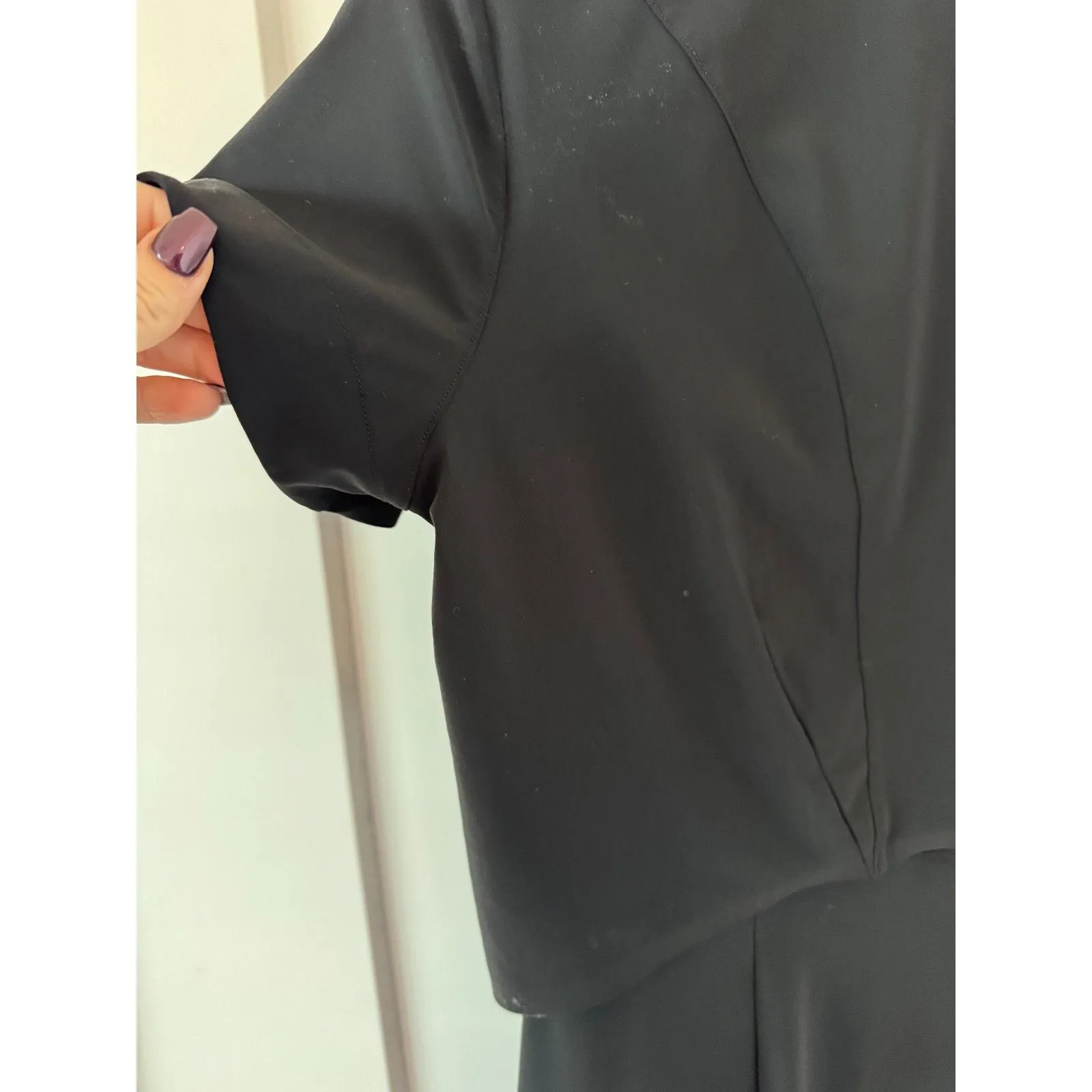 Lululemon Short Sleeve Vented Black Active Dress - Image 6