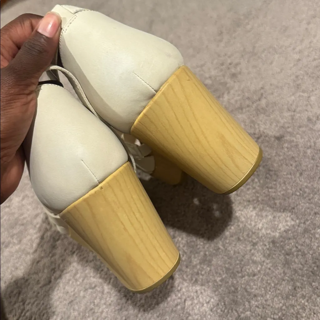 Dr. Scholl's Off White Blissful Heeled Sandals SIZE 10 - Image 10