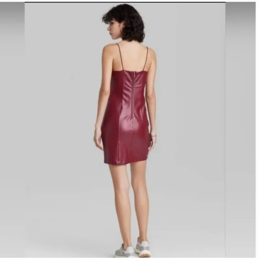 Wild Fable Red faux leather mini dress size XS bodycon sleeveless maroon zipper - Image 3