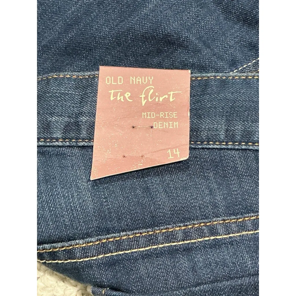 Womans Old Navy The Flirt Mid Rise Denim Cropped Blue Jeans Size 14 NWT - Image 5