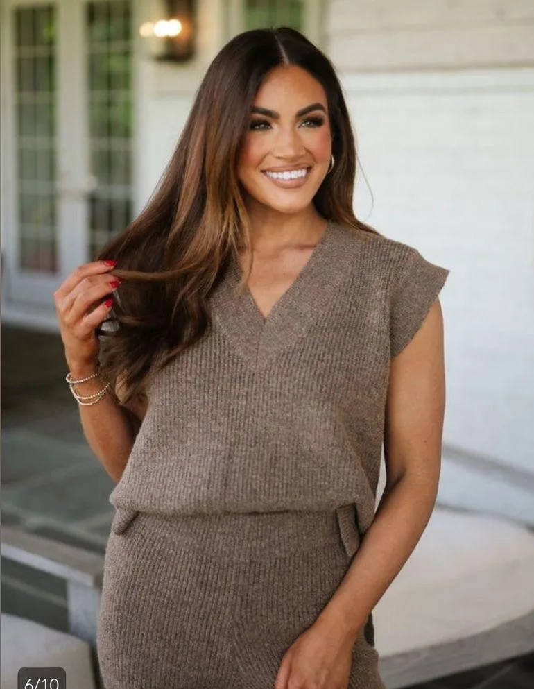 Cozy Knit Cropped Sweater Pant Set Brown - Image 3