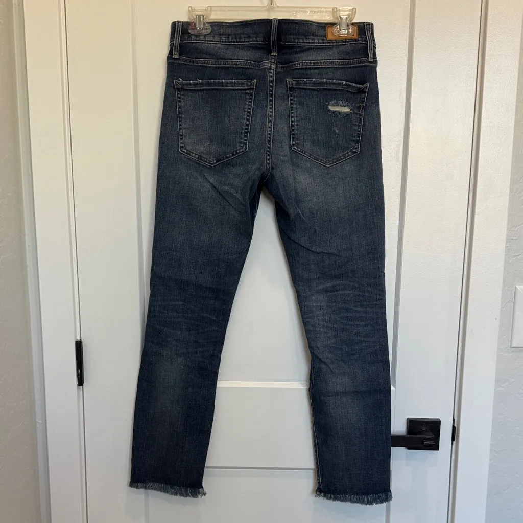 Express Women's Dark Blue Distressed Cropped Jeans - Image 2