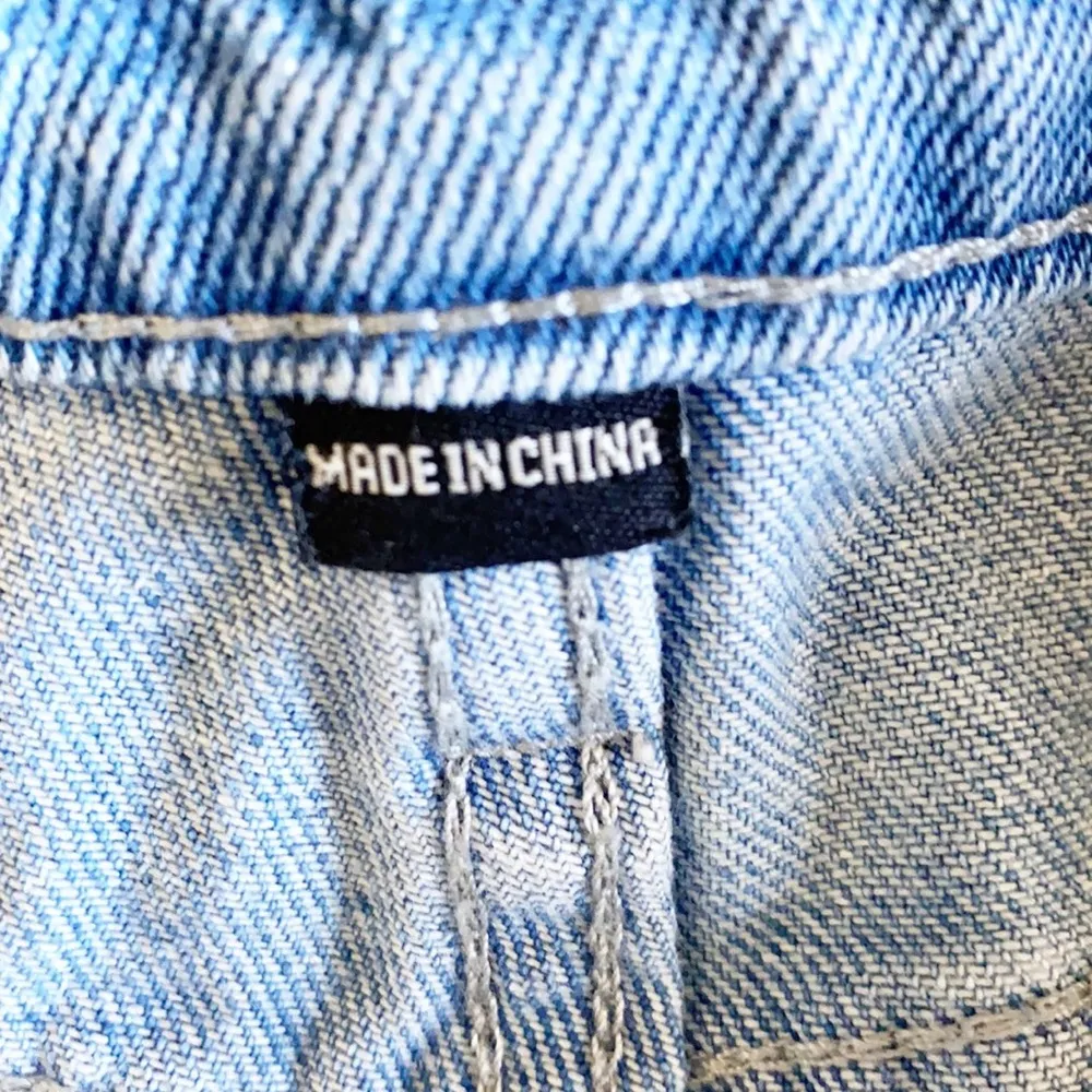 Blank NYC The Essex Classic Cut Off Shorts - Image 10