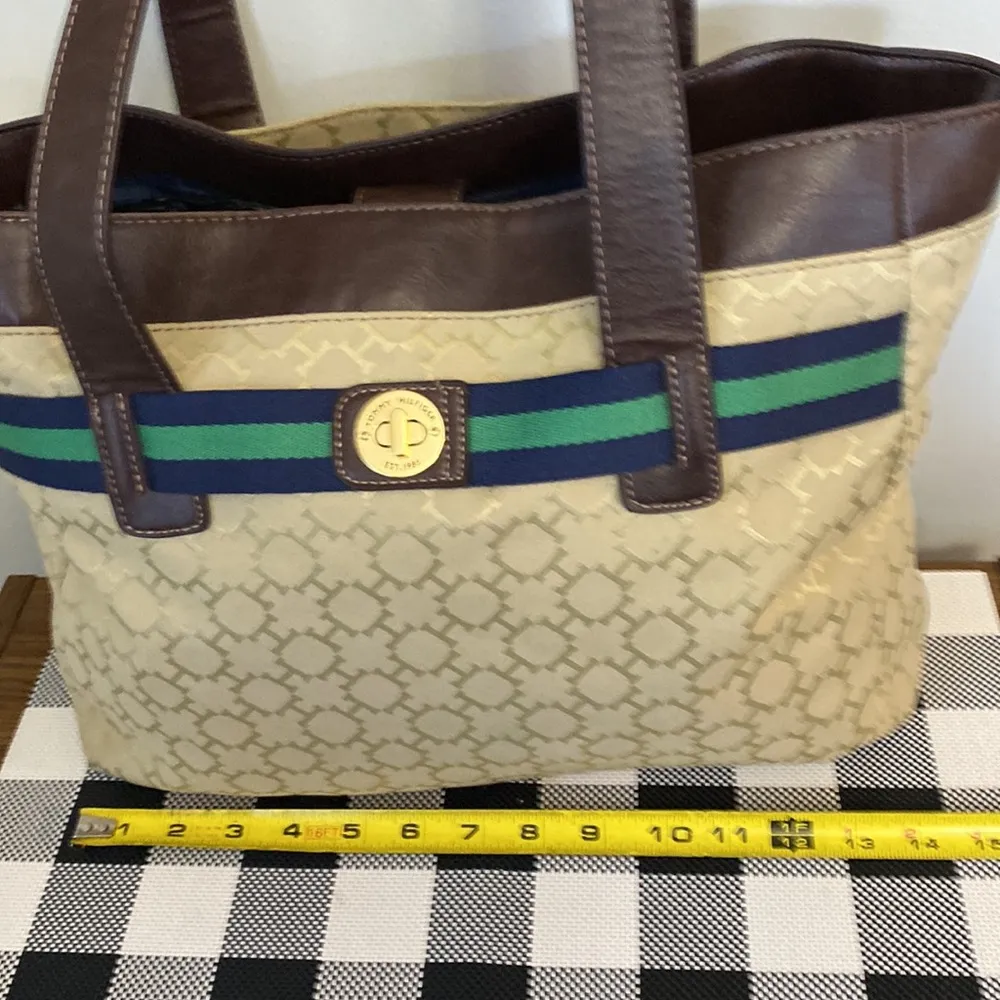 Tommy Hilfiger brown-tan tote bag - Image 9