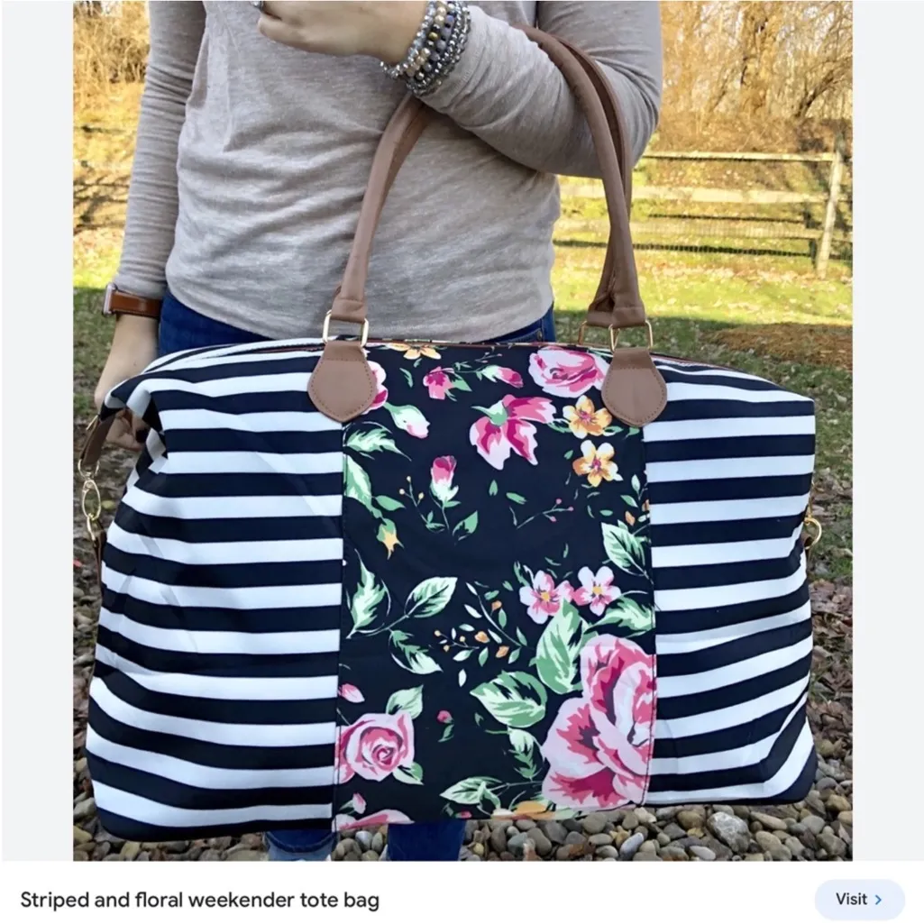 KUT from the Kloth weekend/overnight bag with matching wallet. - Image 13