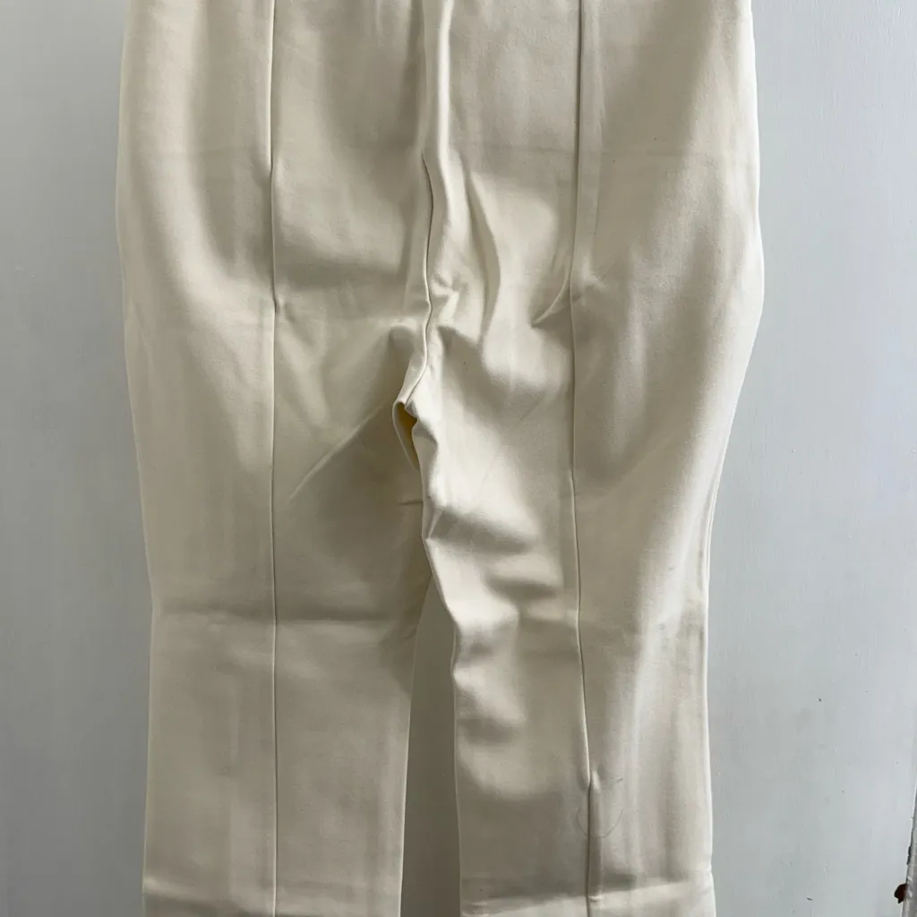 New.. Rafaella cream color high rise crop boot pants, Medium, 25” inseam - Image 3