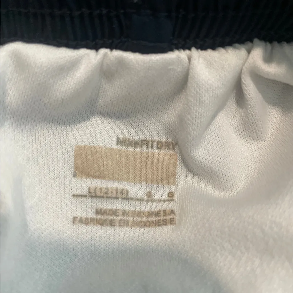 Nike Women's Navy and White Athletic Shorts - Image 2