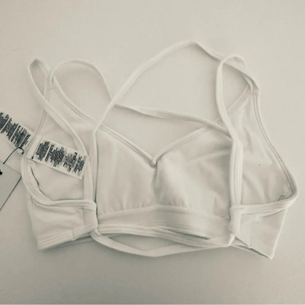 Gymshark L Back Gains Sports Bra - Image 2