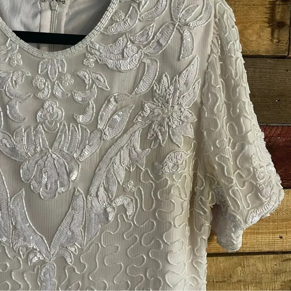 White 100% Silk Beaded Top‎ Size Medium - Image 4