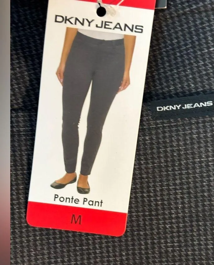 NWT DKNY Jeans Women’s Houndstooth Ponte Stretch Tapered Pants Size M - Image 5