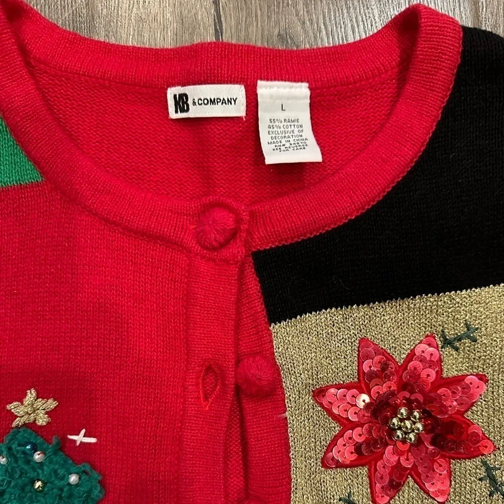 KB Womens Large Cardigan Ugly Sweater Christmas Tree Nutcracker Poinsettia VTG Red - Image 4