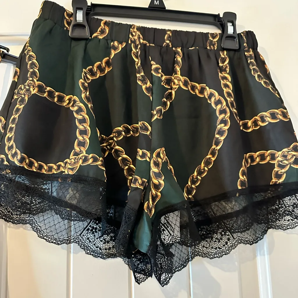 Revolve  Plush‎ PJ Set Chain Link Lace Satin - Image 3