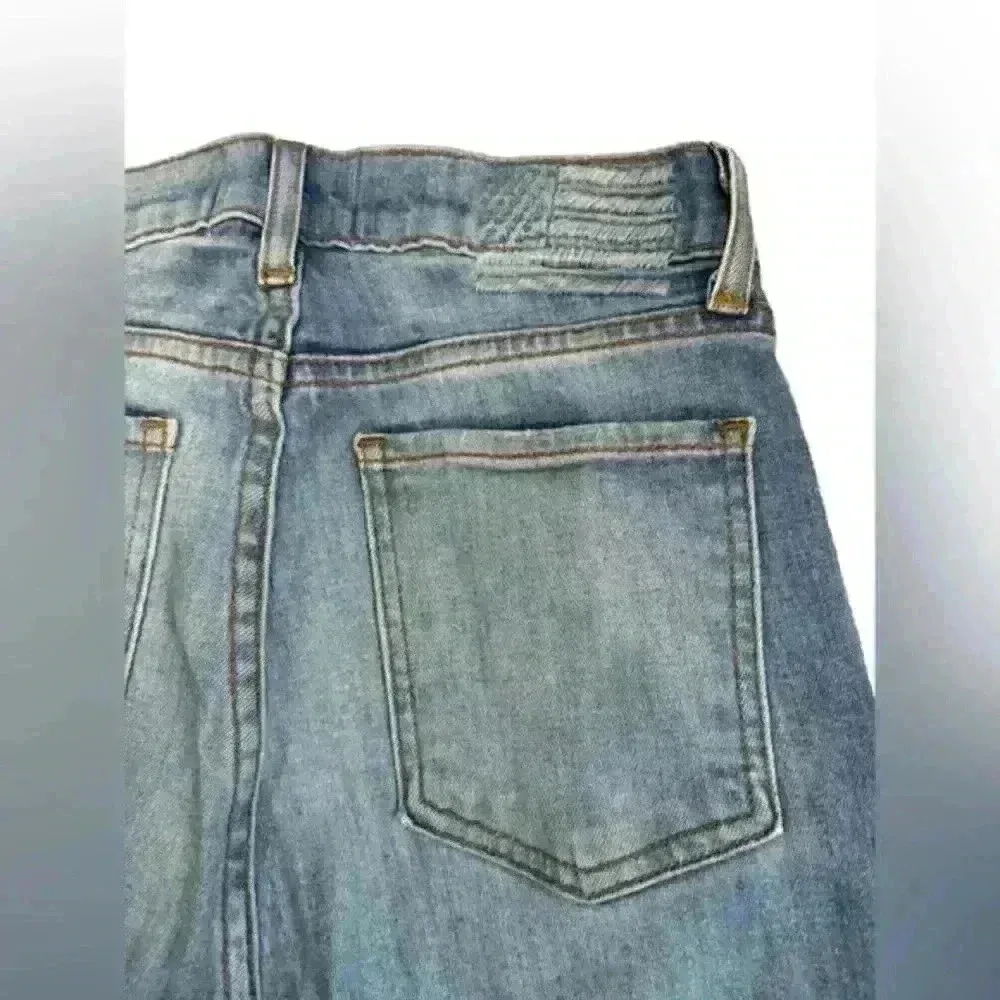 REVICE Denim High Rise Crop‎ Mom Blue Jeans Distressed Light Wash Women's 28 USA - Image 15
