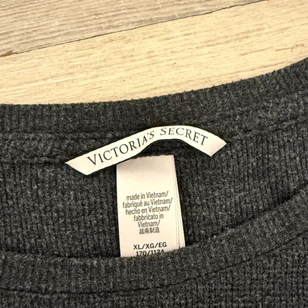 VICTORIA’S SECRET Women’s Dark Gray Tee & Pants Matching Loungewear Set Size XL - Image 3