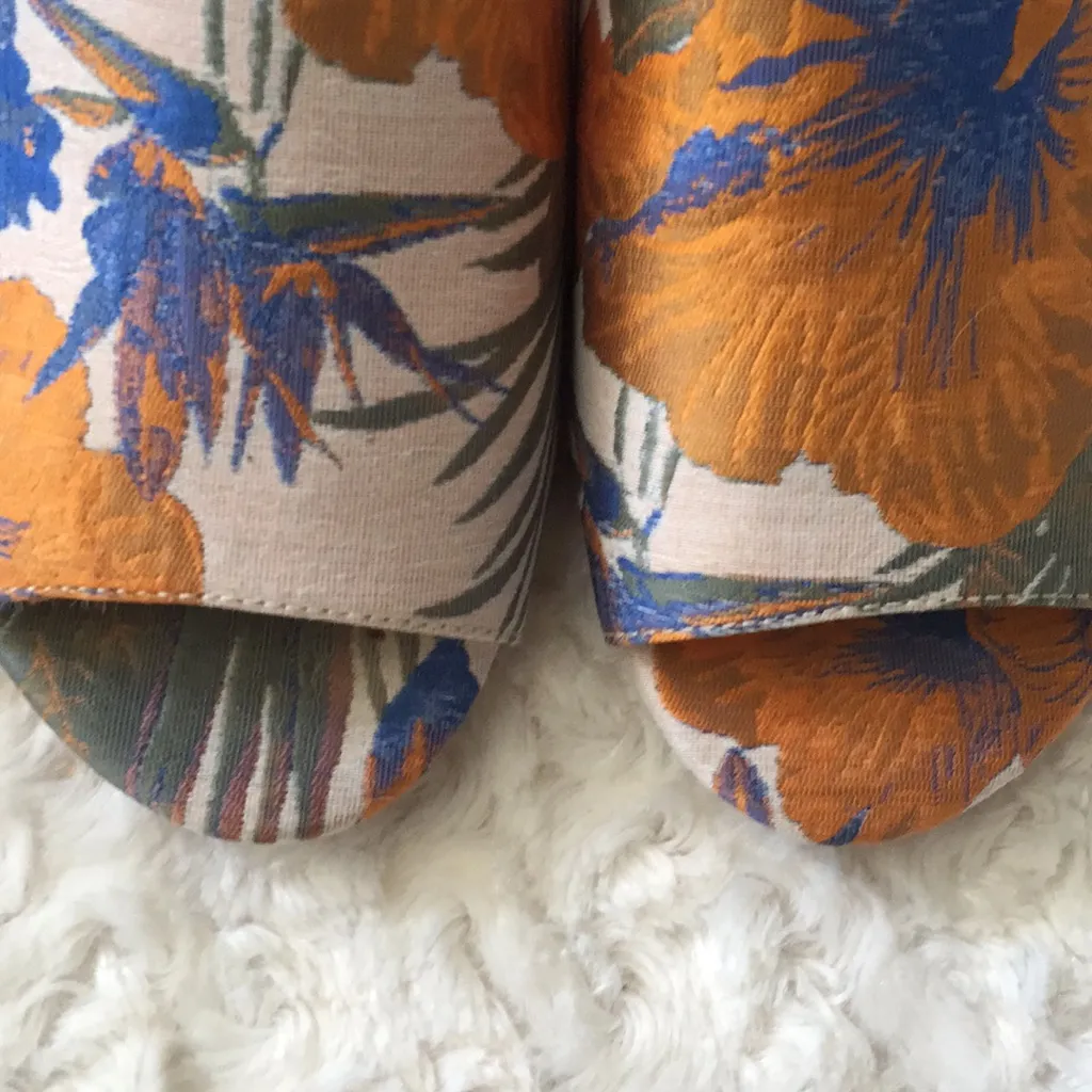 Kelly & Katie slip on shoes - Image 3