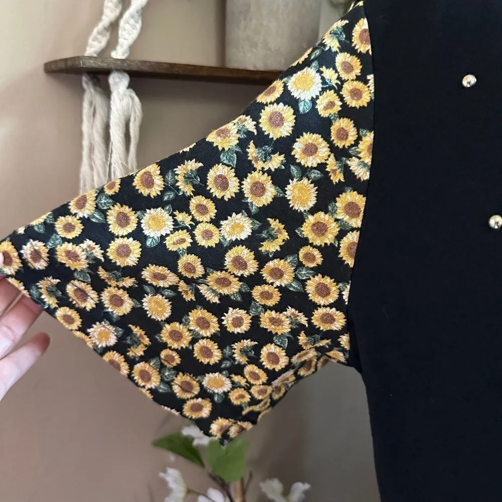 Vintage 80s KWBL Los Angeles Black Sunflower Embellished Short Sleeve T Shirt - Image 4