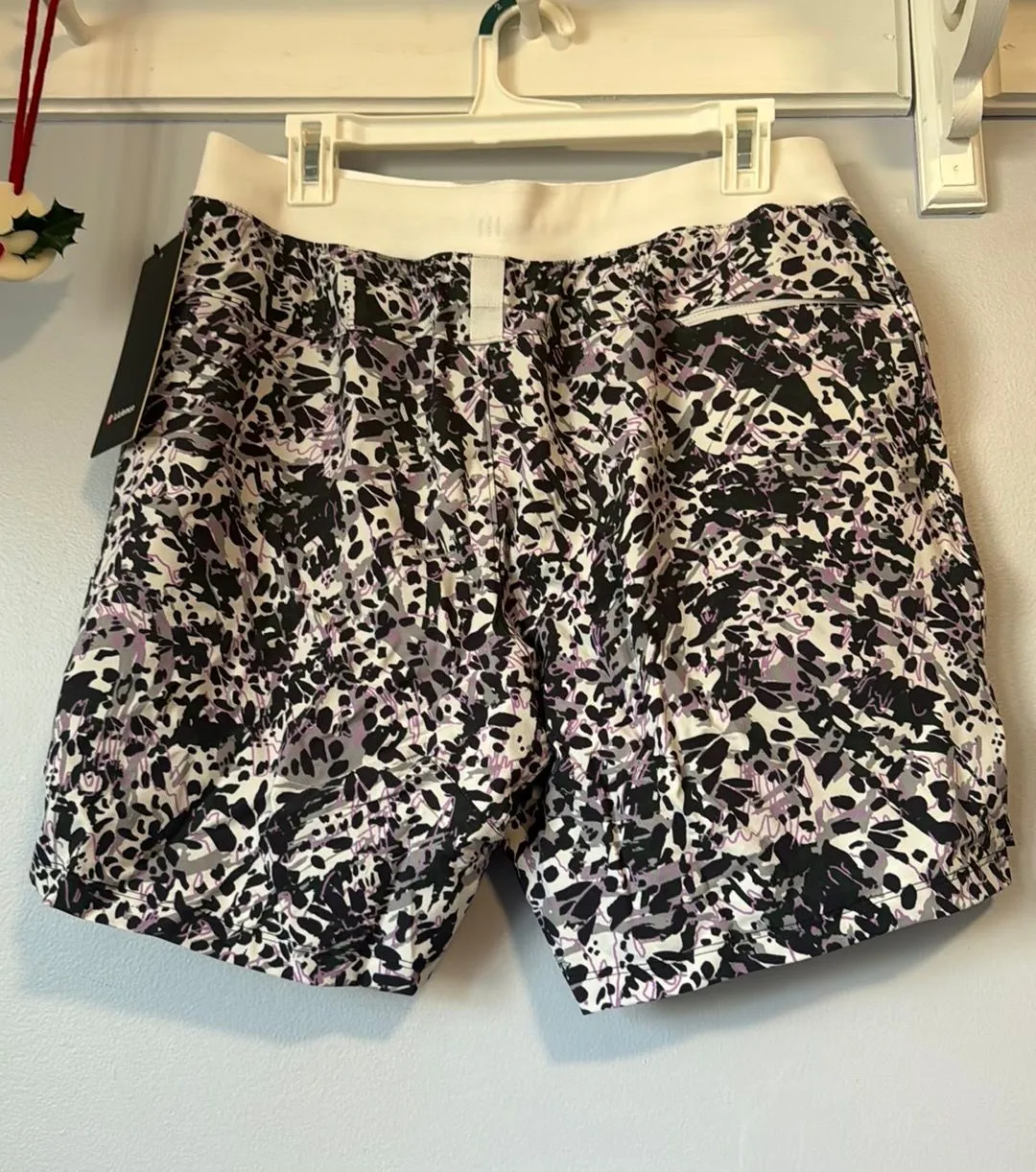 Men’s lululemon short 7” lined shorts  - Image 2