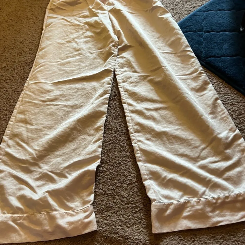 Barefoot Dreams  xs pants - Image 5