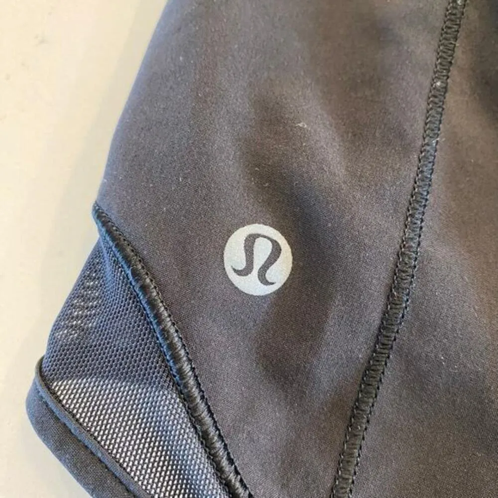Lululemon Hotty Hot Shorts‎ Black Size 4 - Image 5