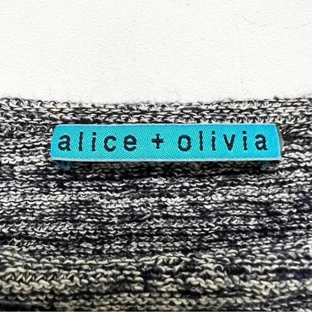 Alice and Olivia Puff Sleeve Sweater Thick Knit Heather Gray Women’s Size L - Image 5